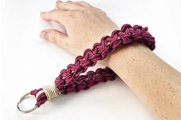 Hemp keychain diy discount